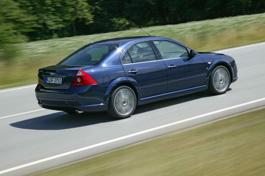  Ford Mondeo Titanium 2004 года  (фото 5 из 38)